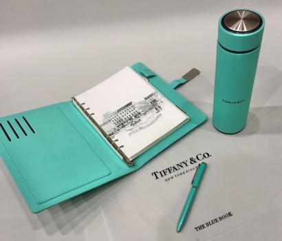 Набор ежедневник с термосом Tiffany&Co Артикул BMS-67020. Вид 1