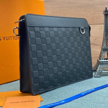 Папка Louis Vuitton Артикул BMS-72612. Вид 1
