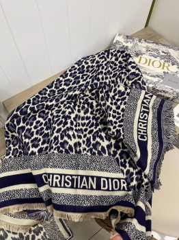Шаль Christian Dior Артикул BMS-107772. Вид 1