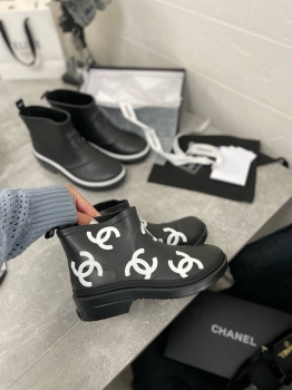 Ботинки Chanel Артикул BMS-122250. Вид 1