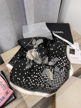 Платок Chanel Артикул BMS-126194. Вид 1