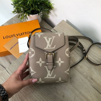 Рюкзак TINY Louis Vuitton Артикул BMS-77022. Вид 1