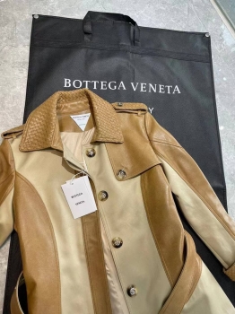 Плащ  Bottega Veneta Артикул BMS-86512. Вид 3