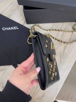 Чехол-сумочка для телефона  Chanel Артикул BMS-88093. Вид 3