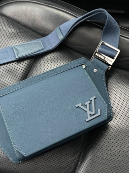 Поясная сумка Louis Vuitton Артикул BMS-93708. Вид 3
