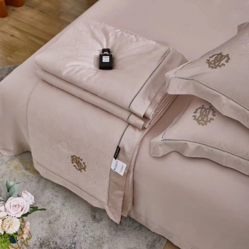 Комплект постельного белья с облегчённым одеялом Roberto Cavalli Артикул BMS-94365. Вид 2
