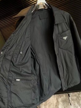 Куртка Prada Артикул BMS-100386. Вид 4