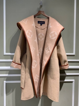 Пальто Louis Vuitton Артикул BMS-101378. Вид 2