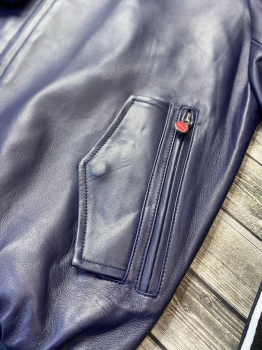 Куртка кожаная Kiton Артикул BMS-102412. Вид 3