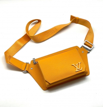 Поясная сумка Louis Vuitton Артикул BMS-103837. Вид 1