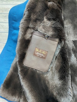 Куртка мужская  с меховой подкладкой и съемным меховым воротником  Loro Piana Артикул BMS-104661. Вид 2