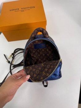 Сумка-рюкзак Louis Vuitton Артикул BMS-105656. Вид 3