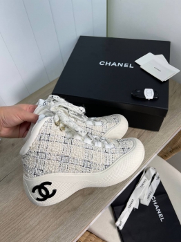 Ботинки Chanel Артикул BMS-106343. Вид 1