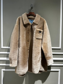 Куртка женская Prada Артикул BMS-106525. Вид 1