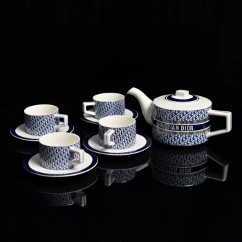 Чайный набор на 4 персоны Christian Dior Артикул BMS-106605. Вид 1