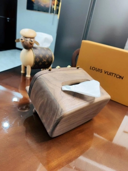 Салфетница с подставкой для телефона  Louis Vuitton Артикул BMS-106858. Вид 5