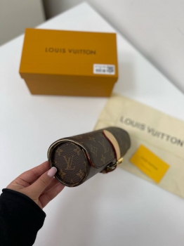 Футляр для часов Louis Vuitton Артикул BMS-107410. Вид 4