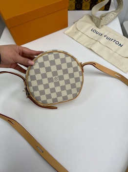 Сумка женская Louis Vuitton Артикул BMS-108171. Вид 3