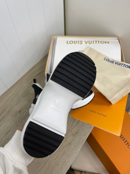 Кроссовки Louis Vuitton Артикул BMS-113620. Вид 6