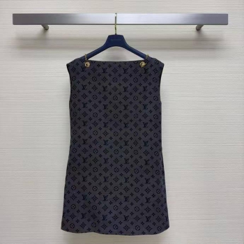 Платье  Louis Vuitton Артикул BMS-114365. Вид 1