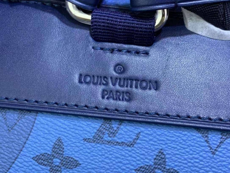 Рюкзак Louis Vuitton Артикул BMS-119358. Вид 4