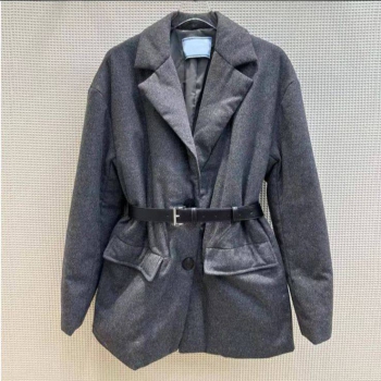 Куртка женская Prada Артикул BMS-119578. Вид 1