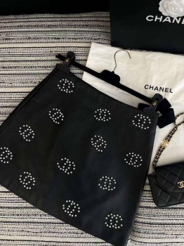 Кожаная юбка  Chanel Артикул BMS-120056. Вид 1