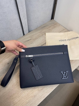  Папка Louis Vuitton Артикул BMS-104581. Вид 1