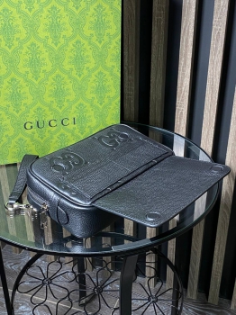 Борсетка Gucci Артикул BMS-122455. Вид 6