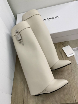 Сапоги Givenchy Артикул BMS-122897. Вид 2