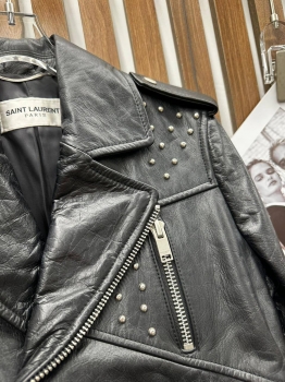 Кожаная куртка Yves Saint Laurent Артикул BMS-129165. Вид 4