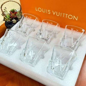 Набор стаканов Louis Vuitton Артикул BMS-130002. Вид 1