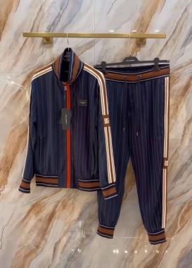 Мужские спортивные костюмы Dolce & Gabbana - купить спортивные костюмы мужские Дольче Габбана в Москве в интернет-магазине