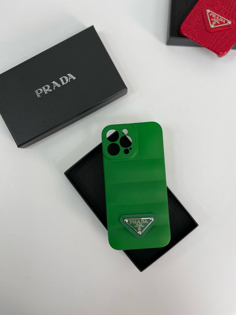 Чехол на IPhone 13 pro max  Prada Артикул BMS-90192